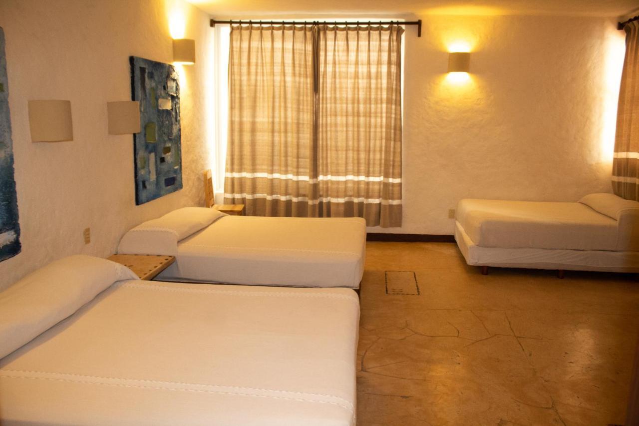 Hotel Plaza Tangolunda Ngoại thất bức ảnh