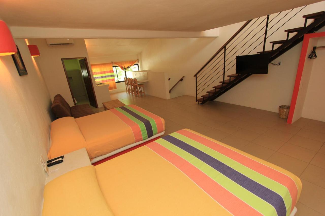 Hotel Plaza Tangolunda Ngoại thất bức ảnh