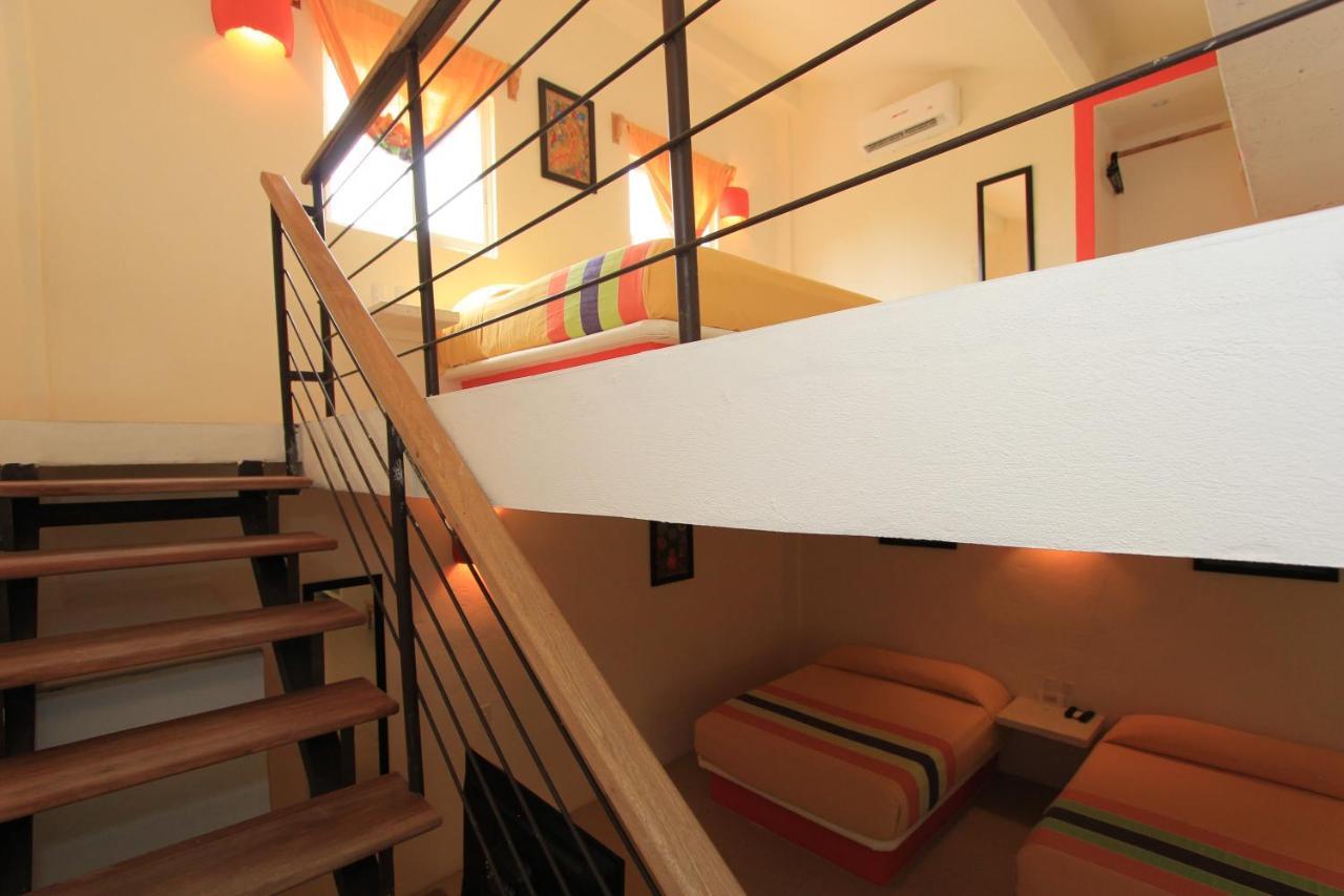 Hotel Plaza Tangolunda Ngoại thất bức ảnh