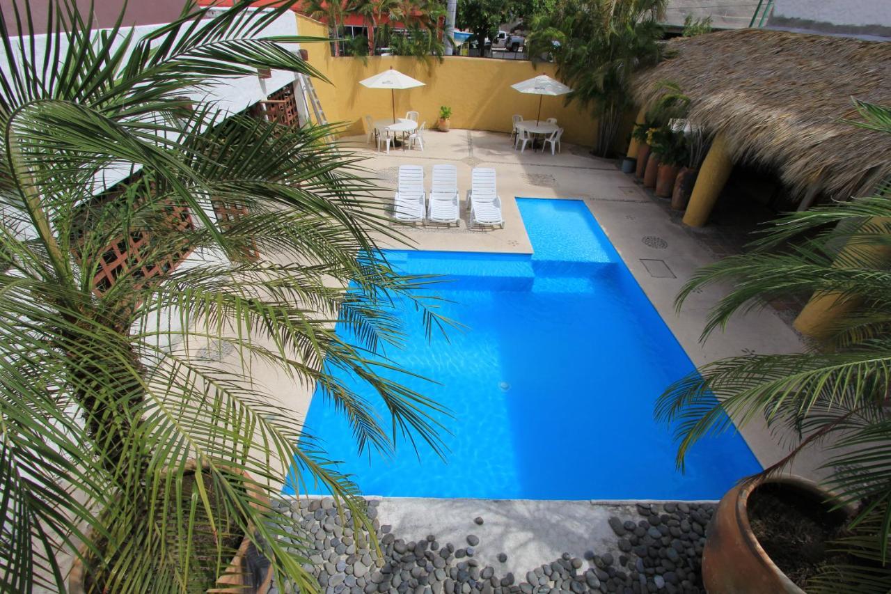 Hotel Plaza Tangolunda Ngoại thất bức ảnh