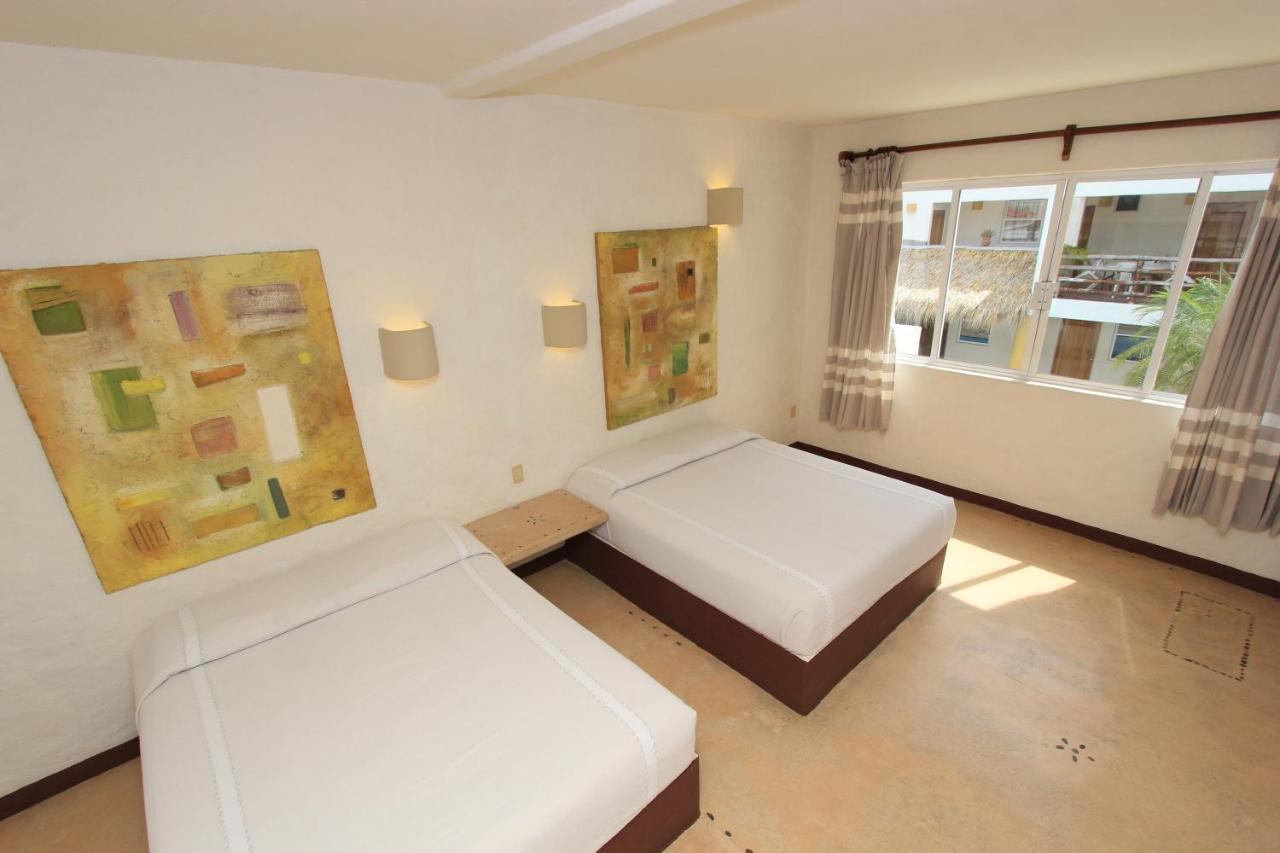 Hotel Plaza Tangolunda Ngoại thất bức ảnh