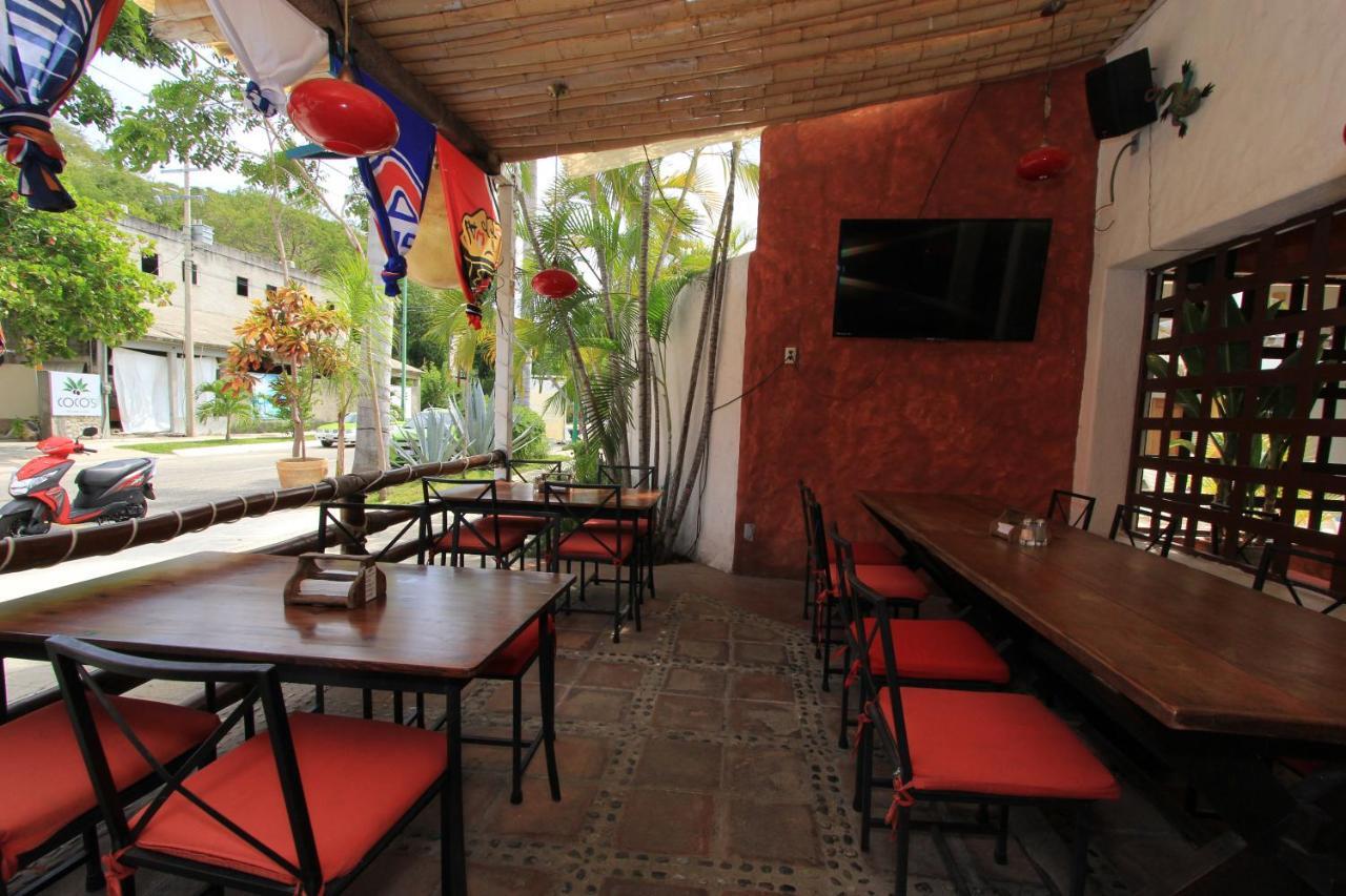Hotel Plaza Tangolunda Ngoại thất bức ảnh